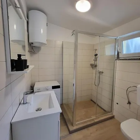 Lägenhet Lucky By Irundo